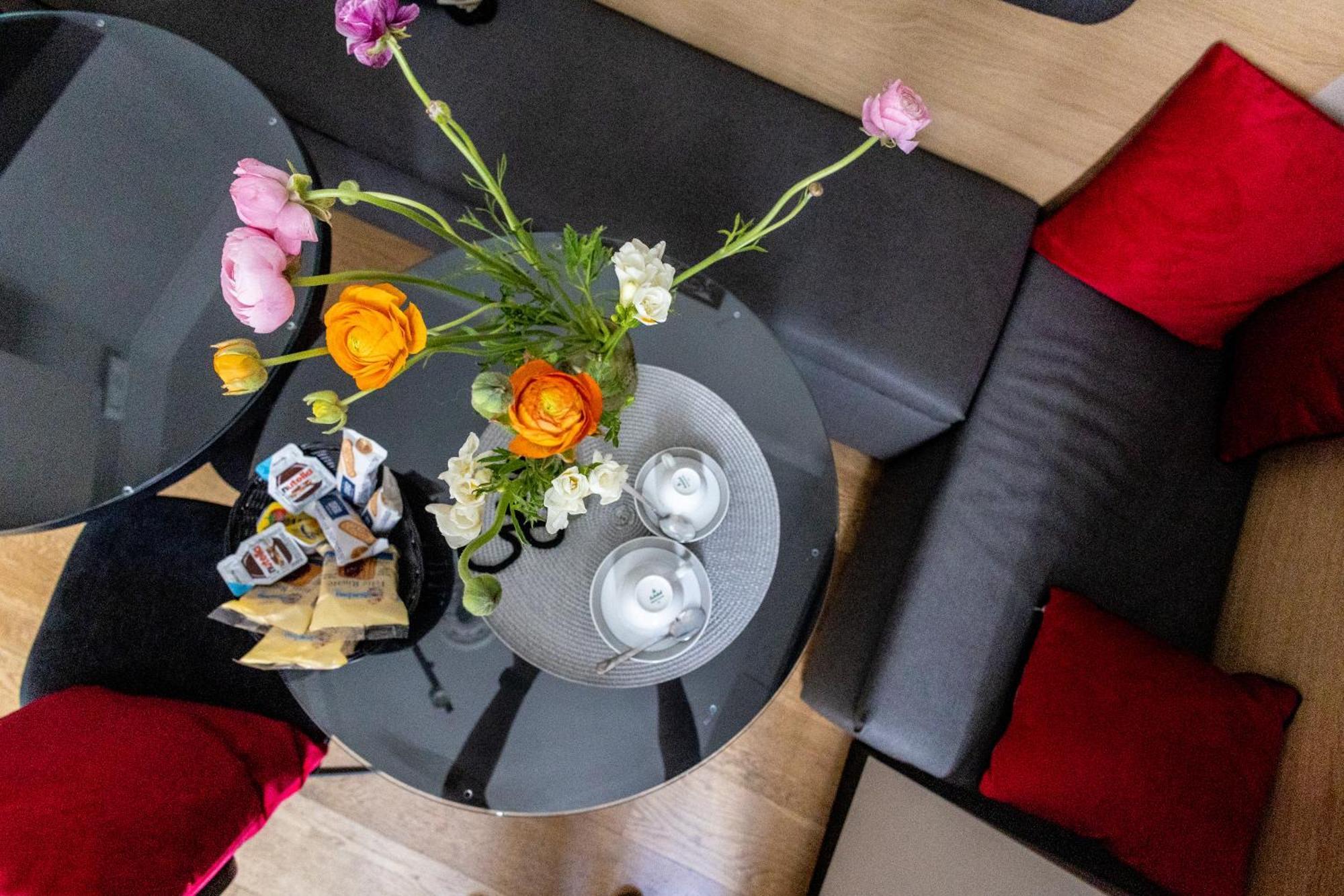 Mybedcavour Hotell Rom Exteriör bild